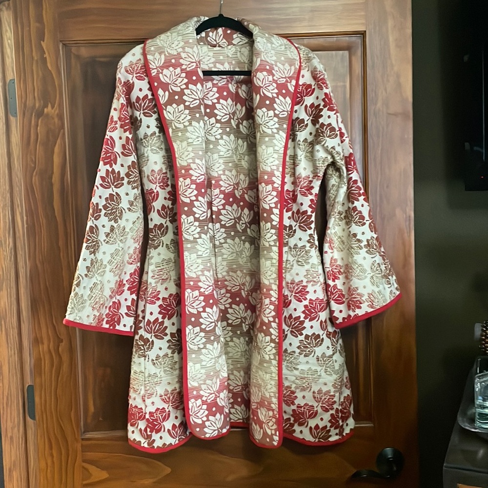 Handmade hourglass blazer/jacket. Measurements below  size S/M
